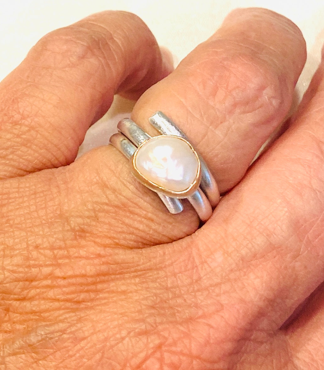 Baroque Pearl Ring