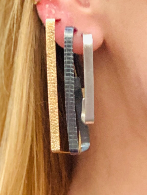 Boxed Hoops
