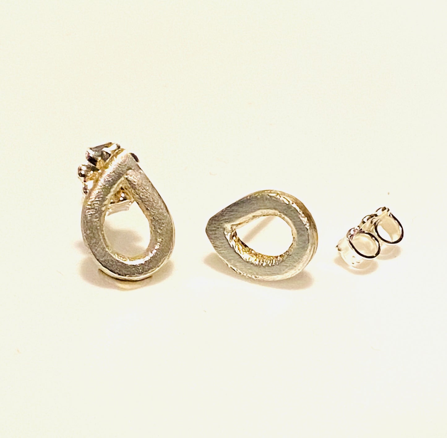 Teardrop studs