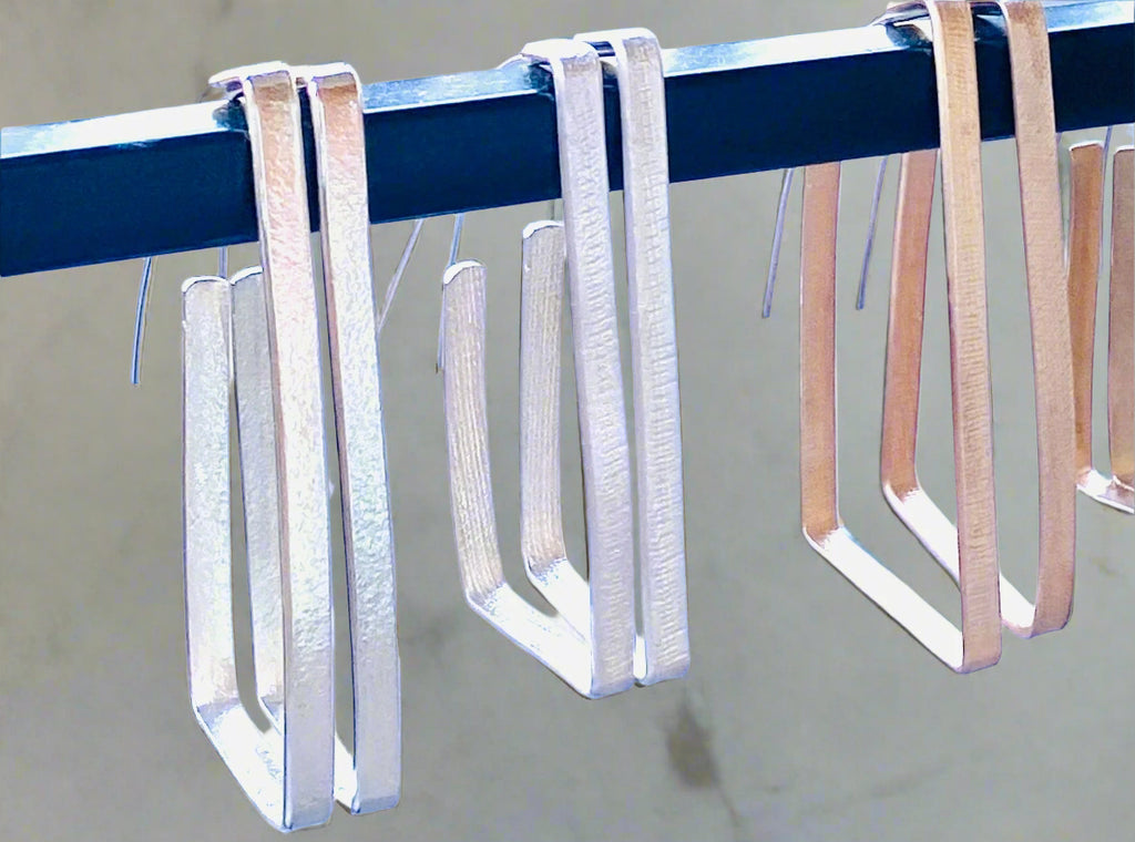 Boxed Hoops